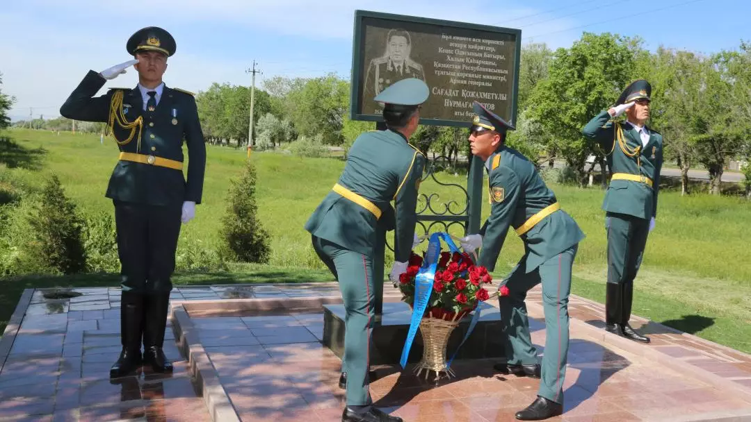 Память героев войны почтили военнослужащие командования «Юг»