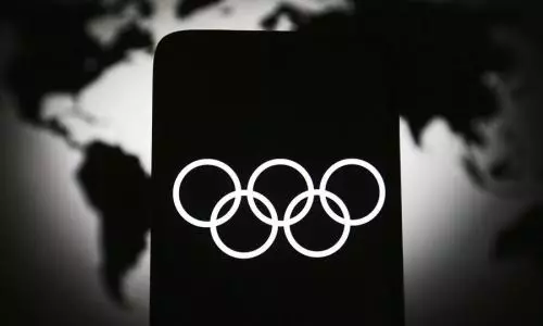 МОК отказался вручать медали Олимпиады спортсменам из России