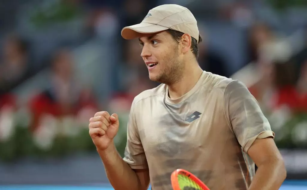Российский теннисист разгромил американца на старте «Мастерса» в Риме