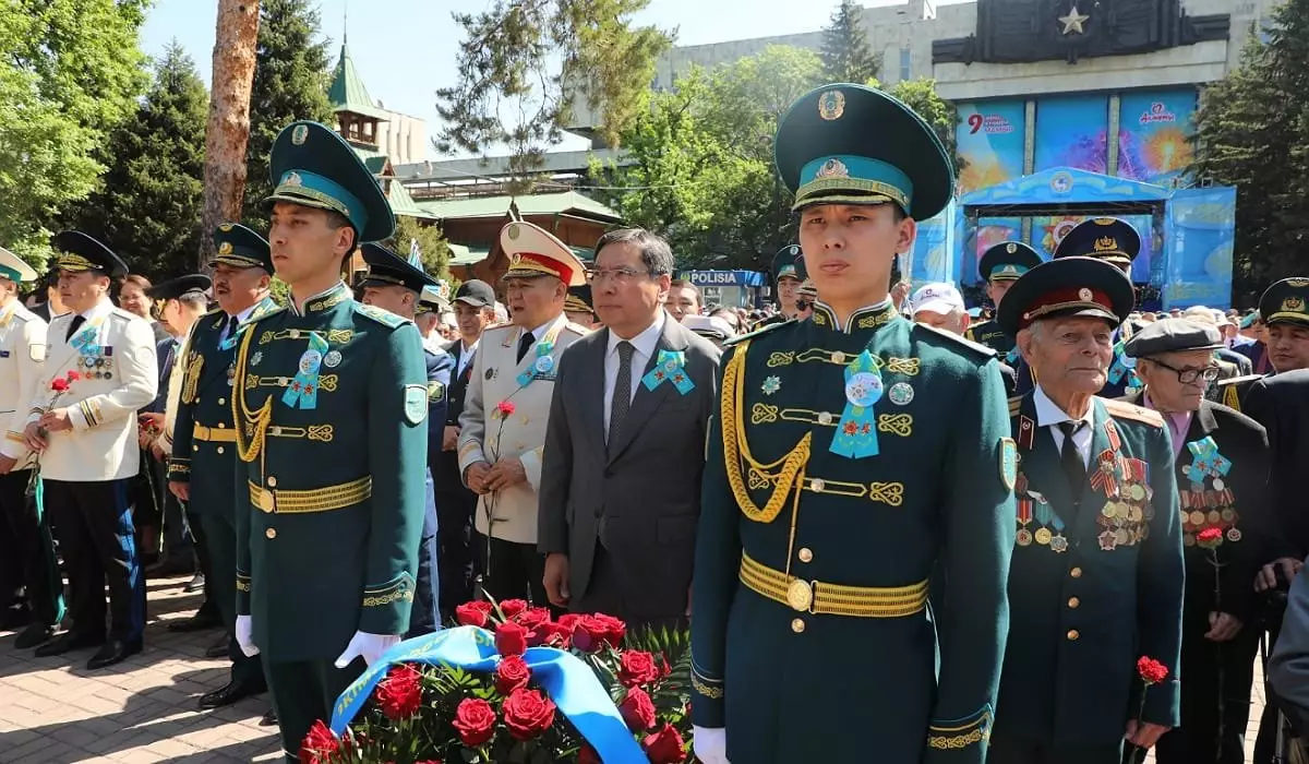 Как в Алматы отмечают День Победы (ФОТО)
