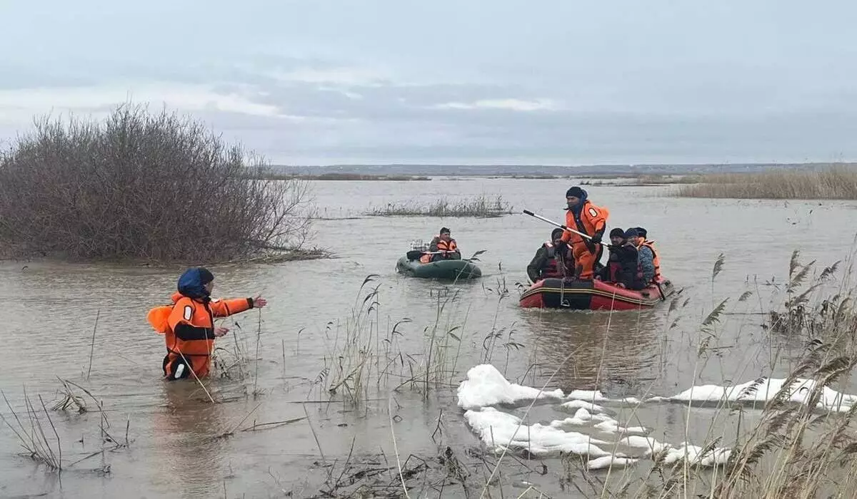 О ситуации с паводками в Казахстане рассказали в МЧС