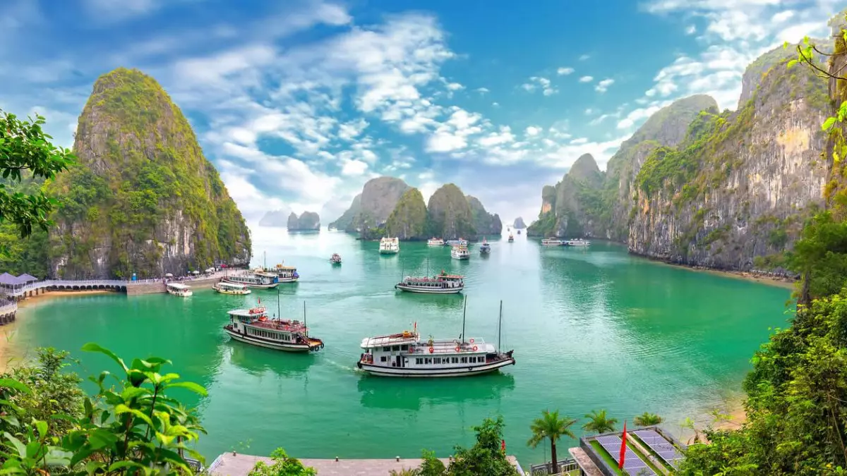 С 25 мая казахстанцы смогут без визы посещать Вьетнам
