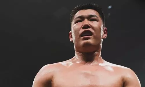 Казахстанских боксеров лишили побед на профи-ринге