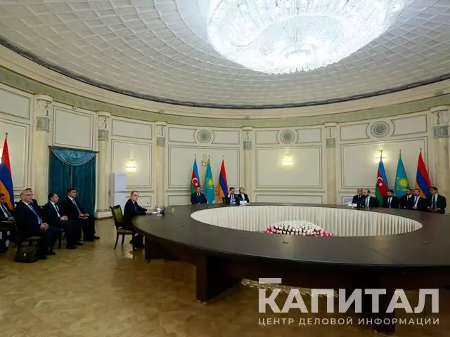 В Алматы проходят переговоры министров иностранных дел Азербайджана и Армении