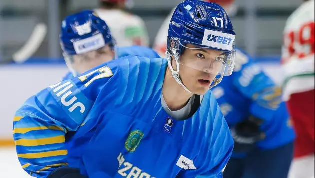 Триумф! Казахстанские хоккеисты стартовали с волевой победы на ЧМ