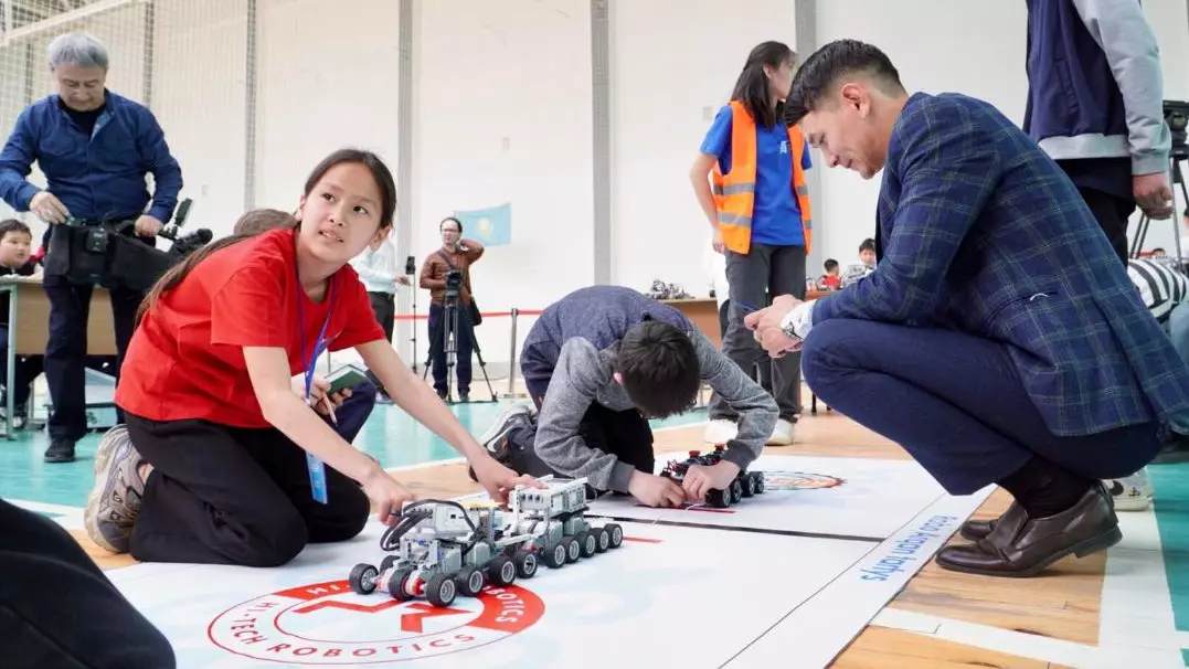 «RoboZerde-2024»: в Астане впервые проходит республиканский фестиваль робототехники