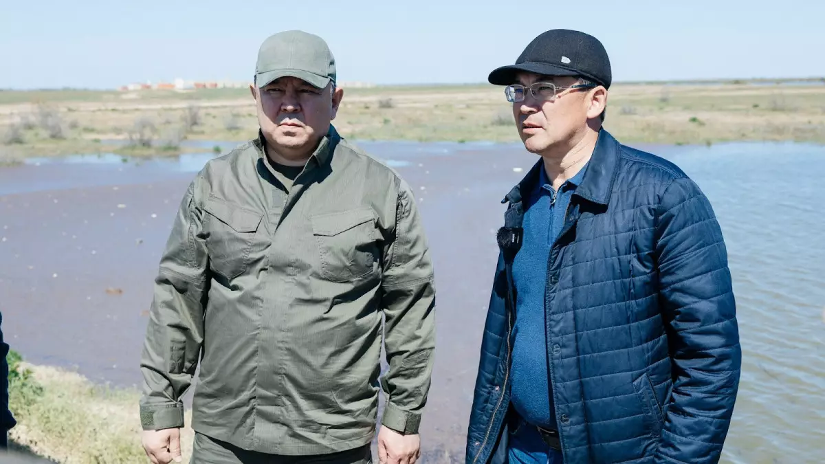 Қанат Бозымбаев Атыраудағы су тасқынына қарсы күрес шараларының дайындығын тексерді