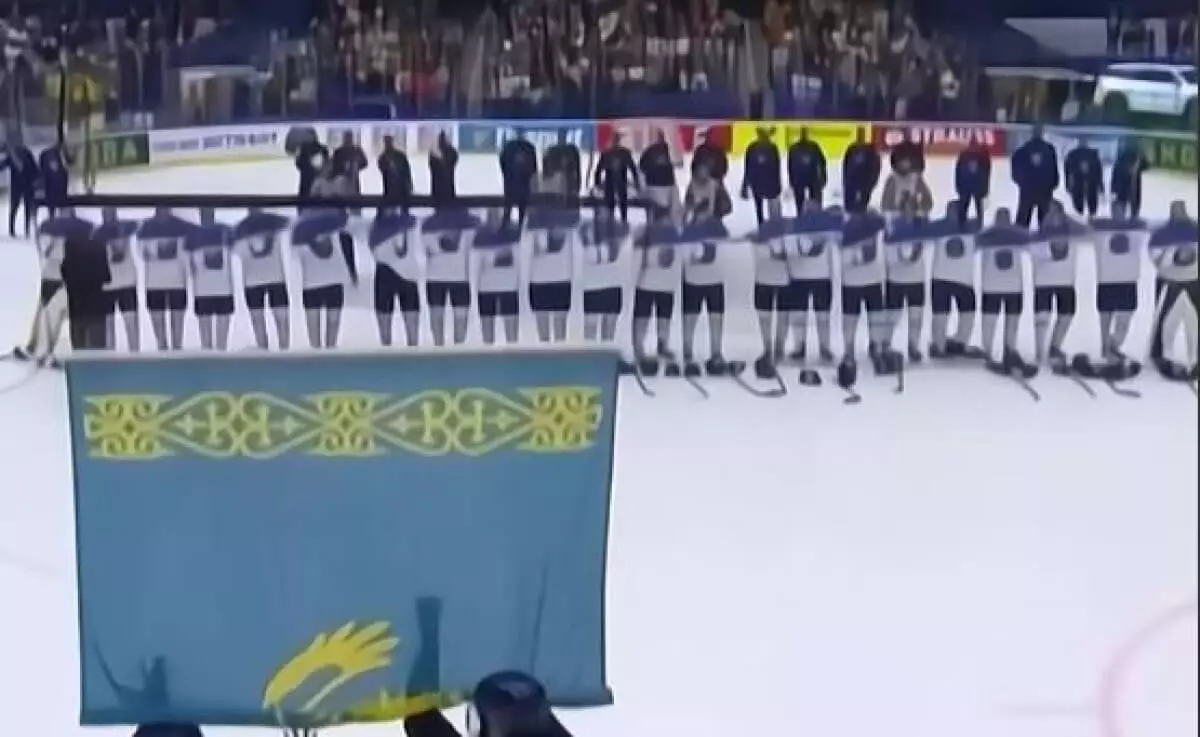 Казахстан начал чемпионат мира с победы