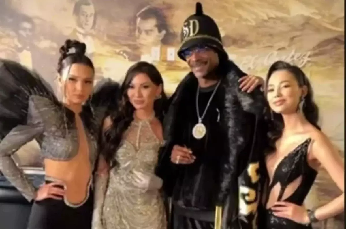 Snoop Dogg выложил видео в шапане