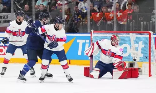 Сокрушительным разгромом закончился матч чемпионата мира по хоккею с участием Казахстана