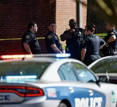 В США три человека убиты и двенадцать ранены во время перестрелки на вечеринке