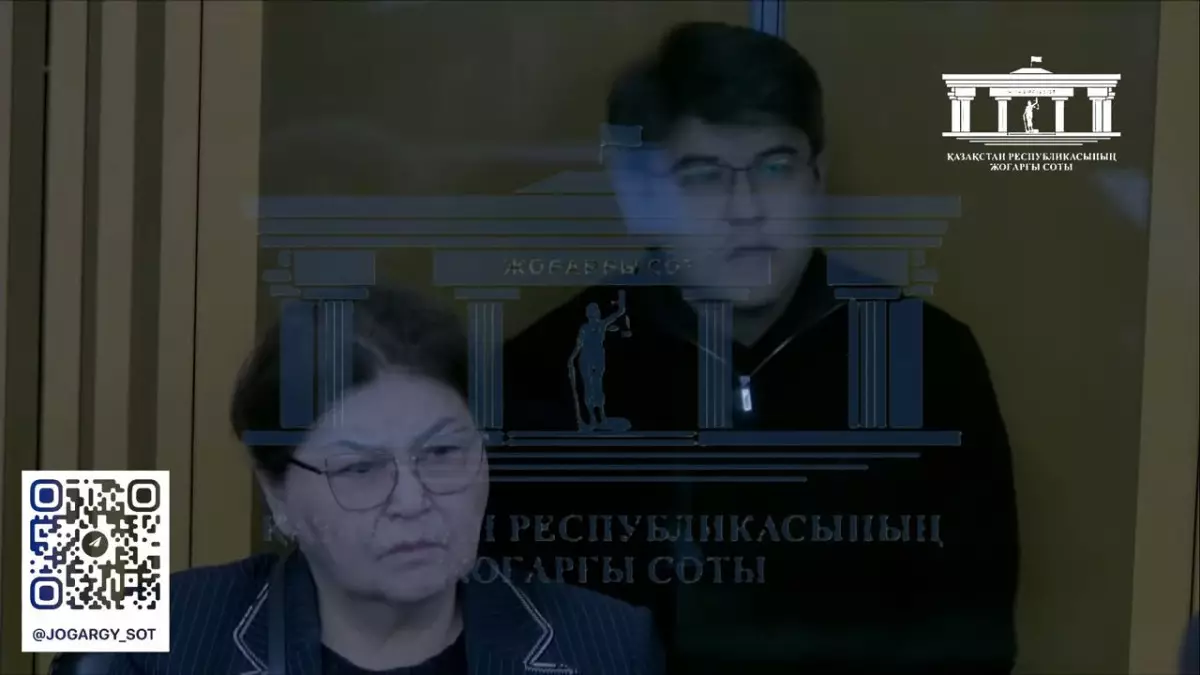 Бишімбаев соты: Судья алқабилерге сұрақ қойып, ақылдасуға кетті