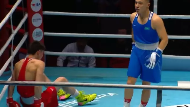 Перешедший под флаг Казахстана узбекский боксер выиграл бой с двумя нокдаунами