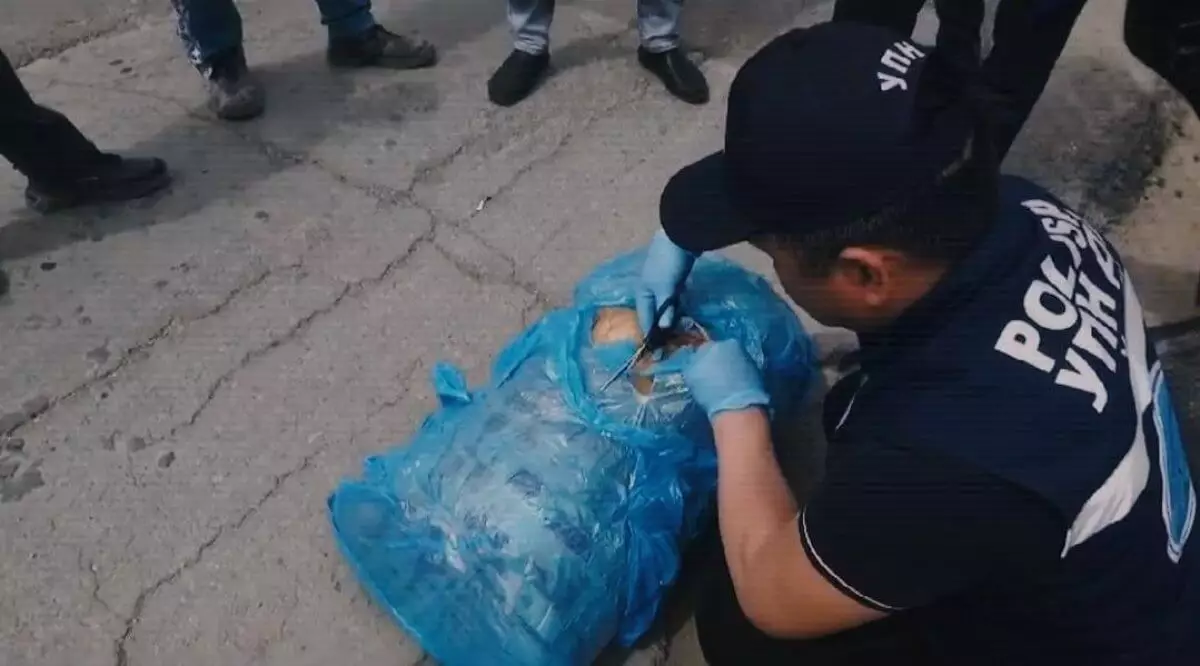 Наркотики фурами отправляли на запад Казахстана из двух регионов