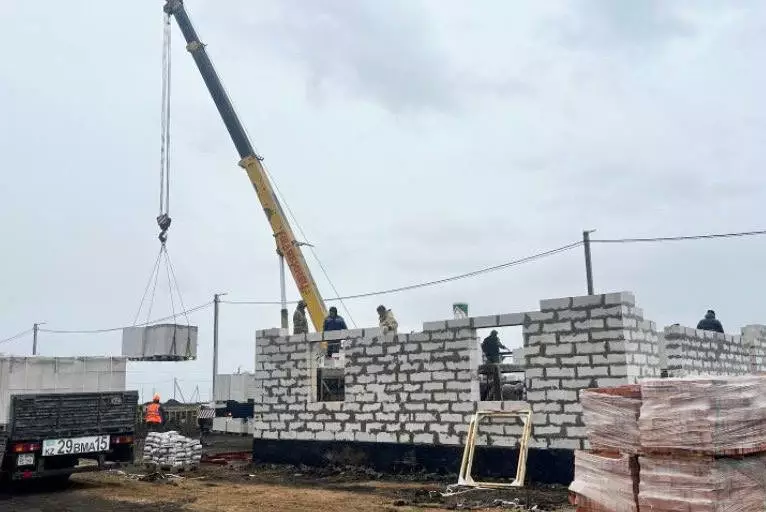 Для пострадавших от паводков жителей СКО начато строительство 200 домов