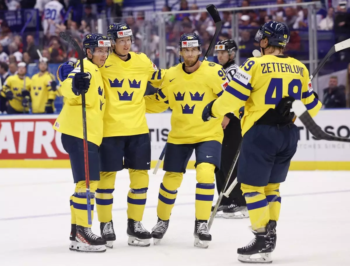 Швеция разгромила Германию в матче чемпионата мира по хоккею