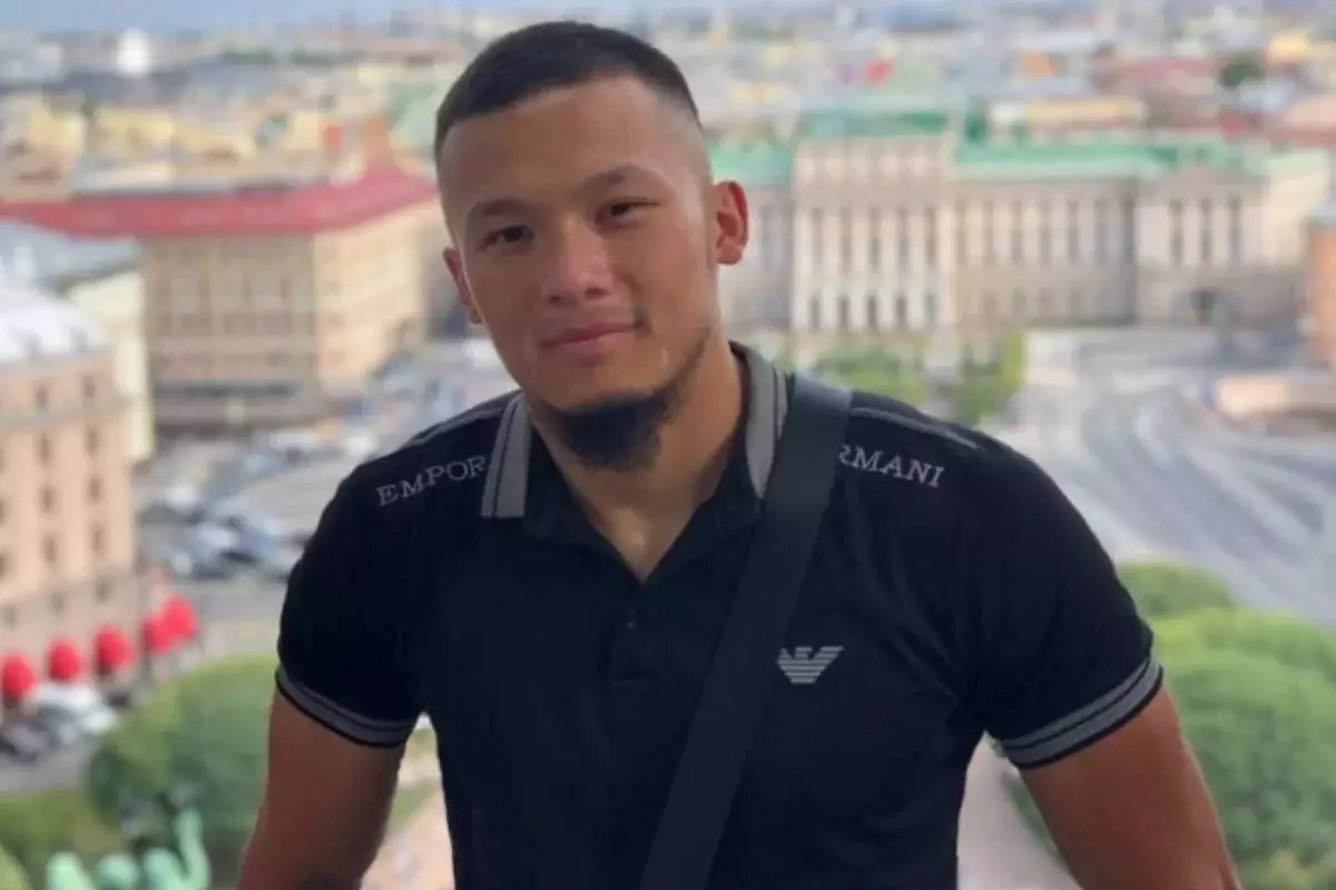 25-летний казахстанец рассказал, как спасал людей в Санкт-Петербурге