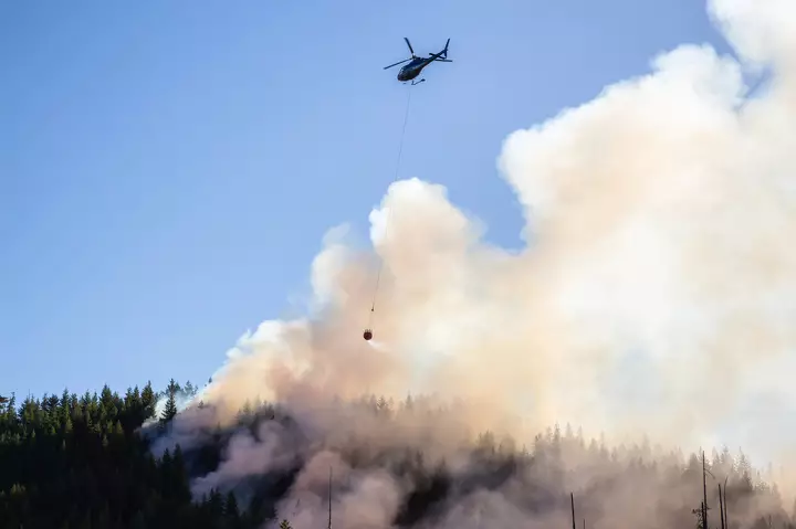 Как лесные пожары в Канаде влияют на нефтяные котировки