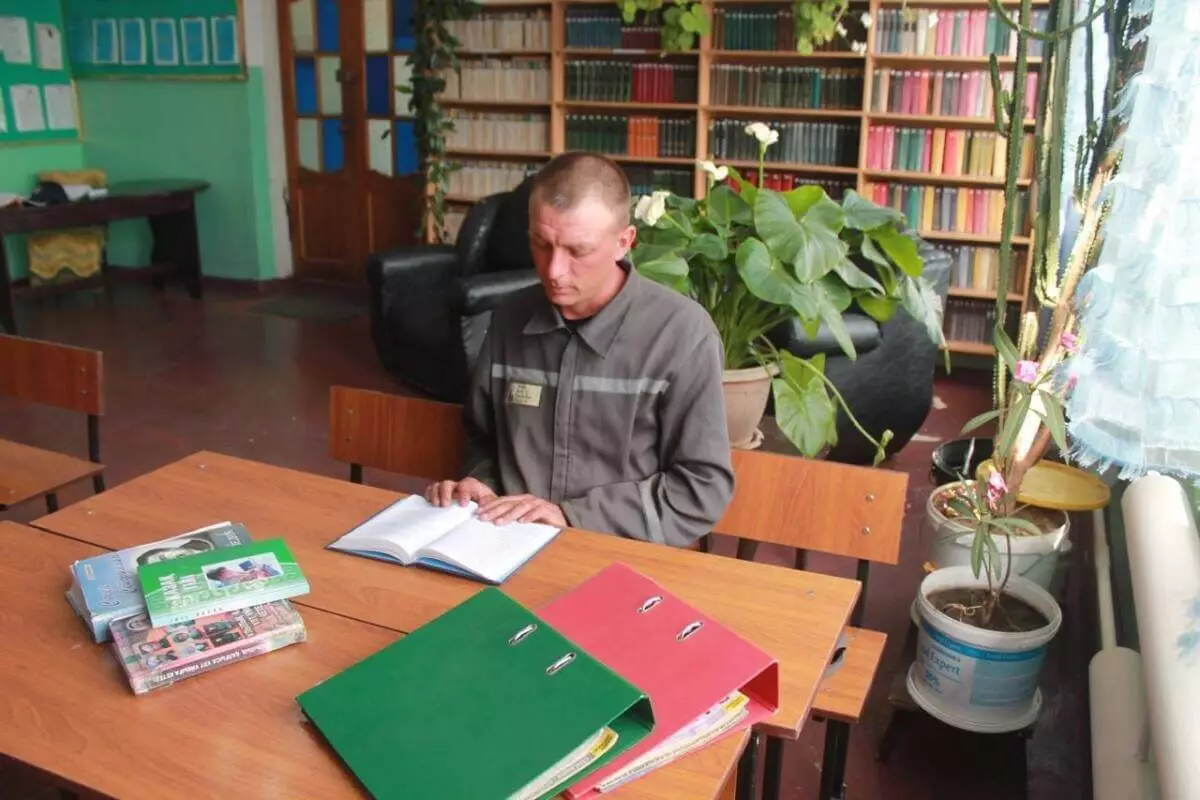 Осужденный из Караганды создал новый метод изучения казахского языка