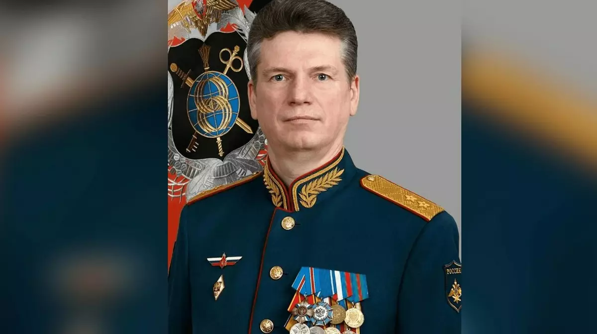 Глава управления кадров Минобороны РФ задержан по подозрению во взятке