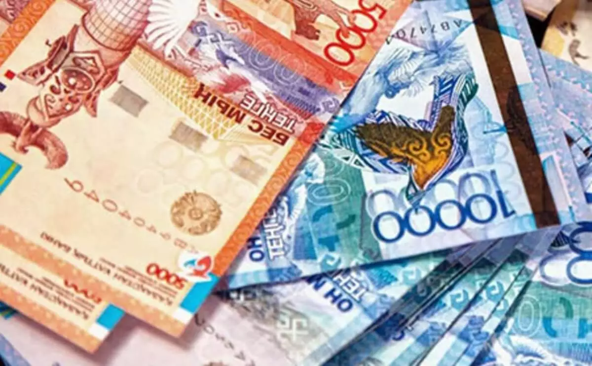 Обязательные пенсионные взносы от работодателей начали поступать на счета казахстанцев