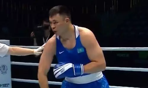 Камшыбек Кункабаев выиграл второй бой на турнире по боксу в Астане