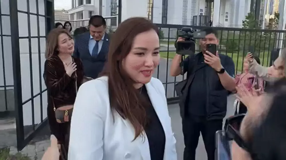 Дело Бишимбаева: появилось видео, как астанчане отреагировали на приговор