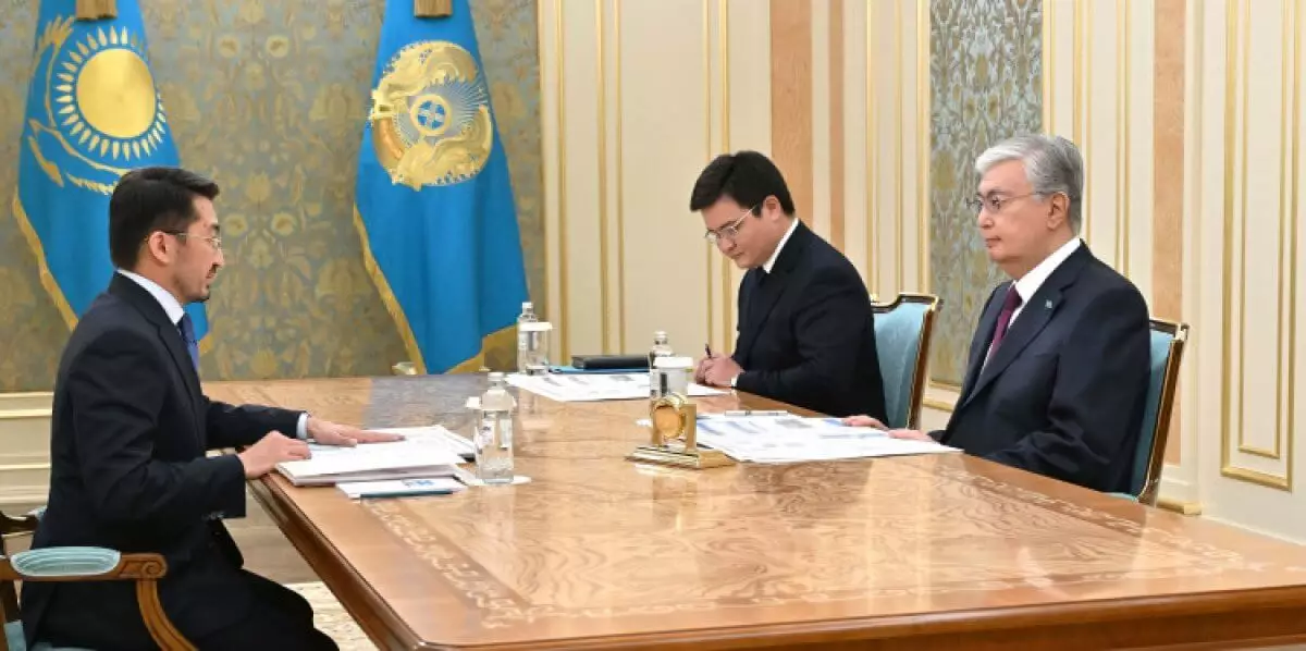 Токаев принял министра цифрового развития