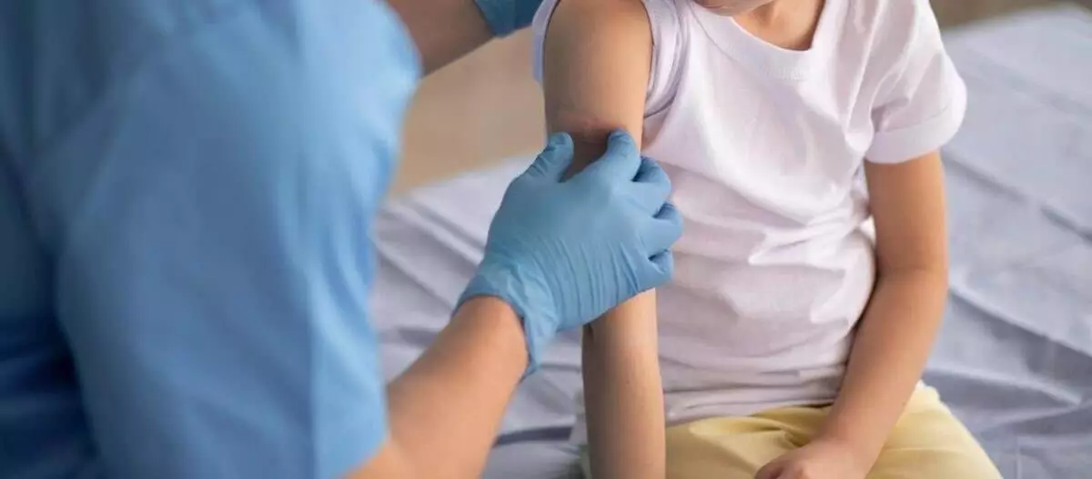 ШҚО-да жалған вакцинациялаудың 365 дерегі анықталды