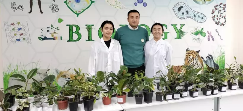 Легкий способ размножения растений нашли школьницы из области Абай