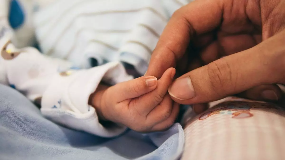 Пособия по рождению ребенка в Казахстане будут увеличены: какие выплаты предусмотрены и как их получить?