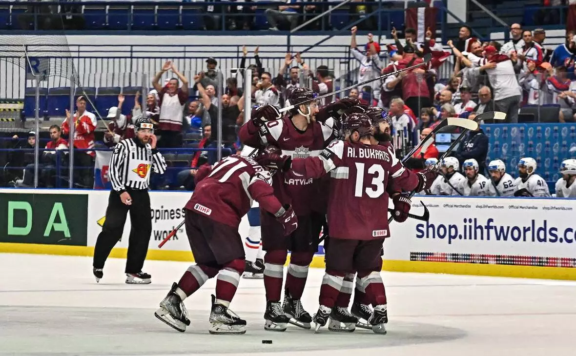 Сборная Латвии выиграла третий матч на чемпионате мира по хоккею