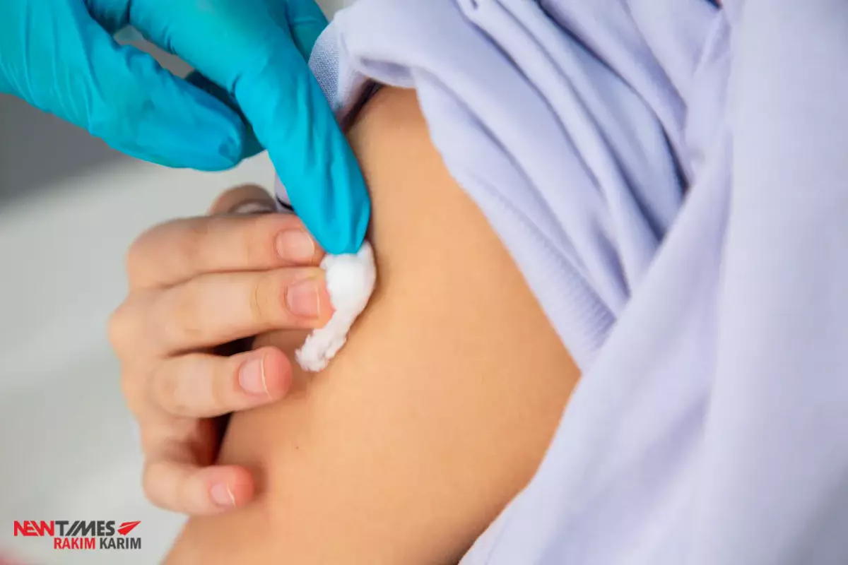365 фиктивных прививок поставили жителям в ВКО