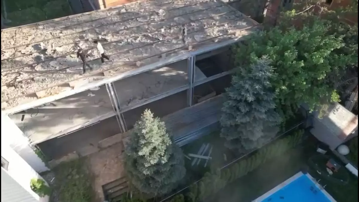 Крупный строительный объект в предгорье пошел под снос по решению суда в Алматы