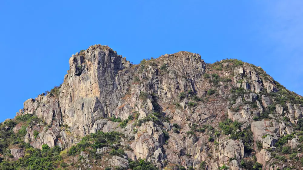 "Смертельное приключение": турист упал с горы и погиб