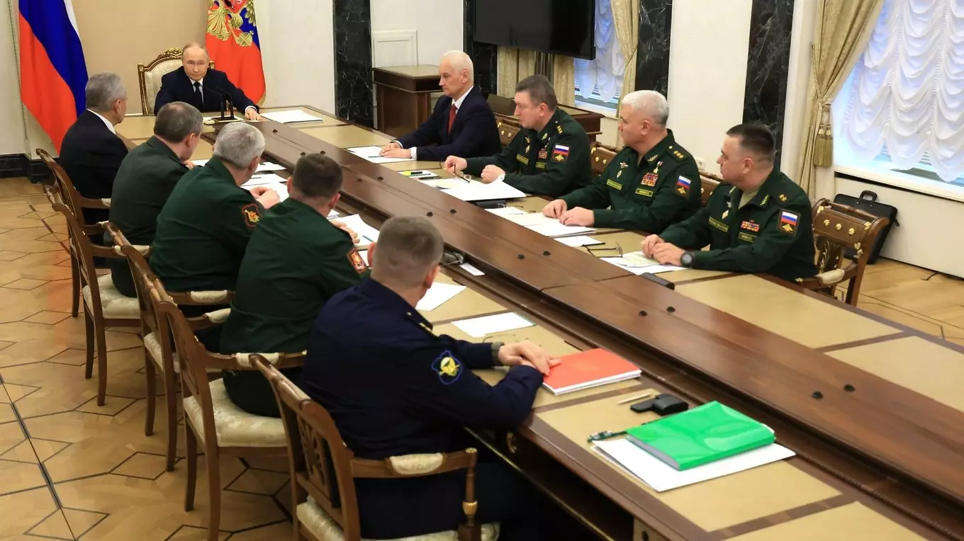 Путин прокомментировал смену министра обороны РФ с Шойгу на Белоусова