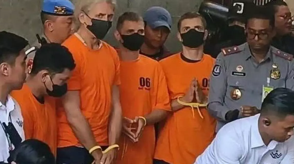 Россиянину и двум украинцам грозит смертная казнь на Бали