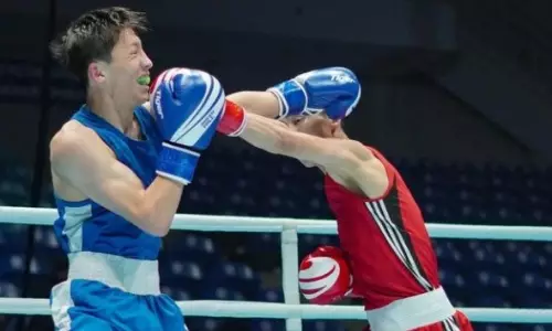 Казахстан разгромил Узбекистан в боях за медали международного турнира по боксу
