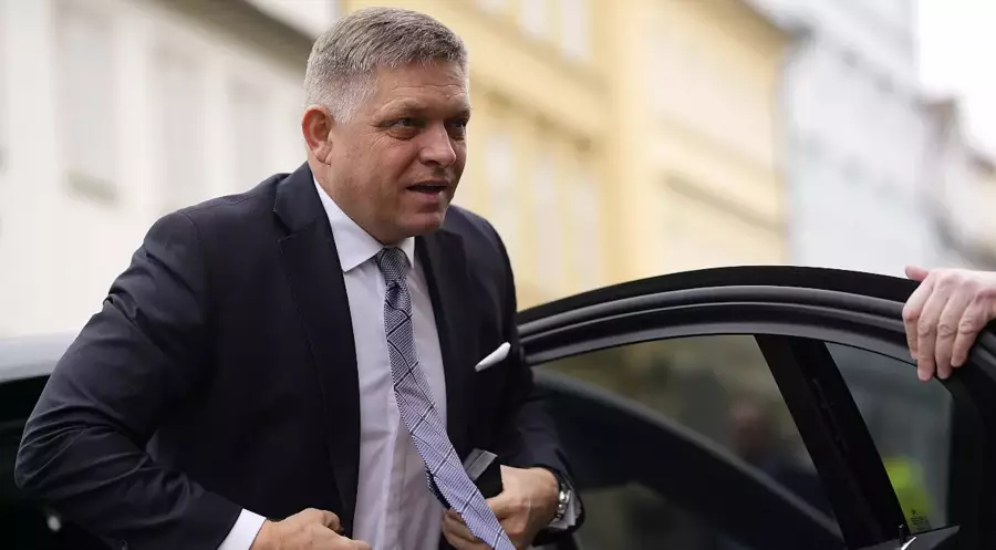 Словакия премьер-министріне қастандық жасалған сәт видеоға түсіп қалған