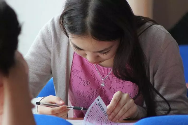 В Казахстане стартовало ЕНТ: что нужно знать о главном экзамене для выпускников