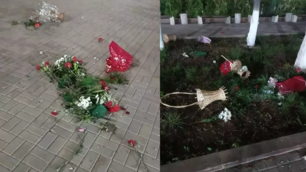 Вандал раскидал цветы у памятника Неизвестному солдату в Темиртау