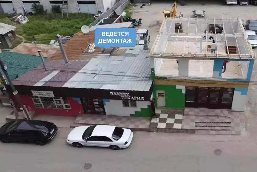 Столовую и магазин сносят в Алматы по решению суда