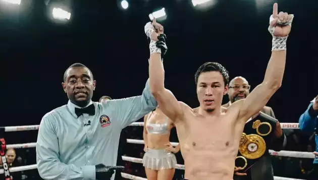 Стала известна цена боя Джукембаева с "ужасным" боксером с 19 нокаутами