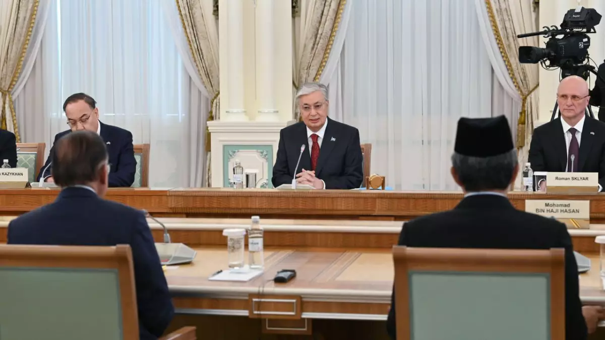 Президент Малайзия Премьер-министрімен келіссөз жүргізді