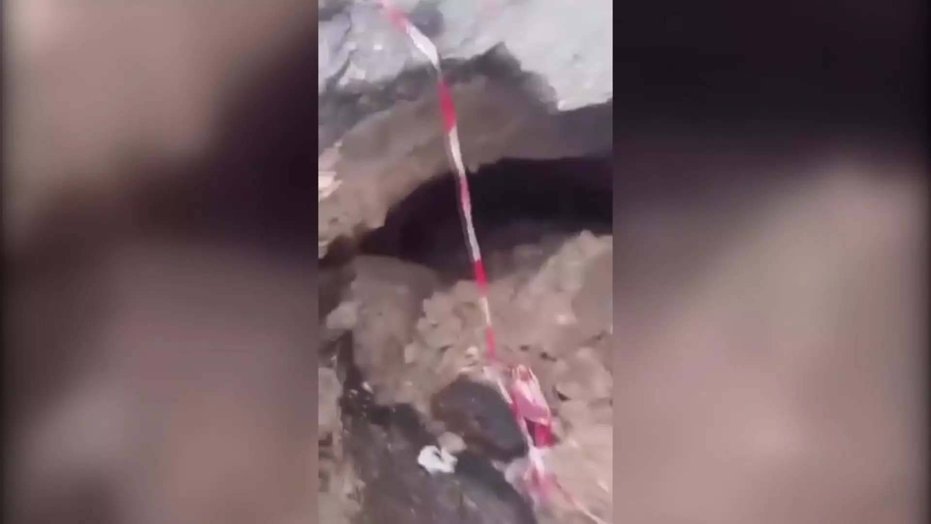 Қарағанды облысында су тасқынының салдарынан тас жол опырылып қалды