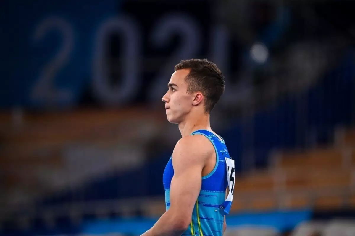 Казахстанский гимнаст завоевал историческое серебро чемпионата Азии