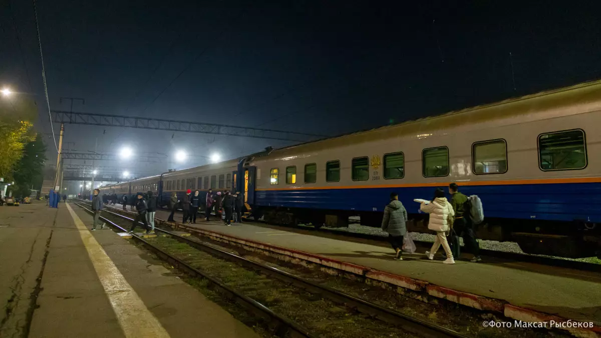 18 иностранцев сняли с поезда за нарушение миграционного законодательства