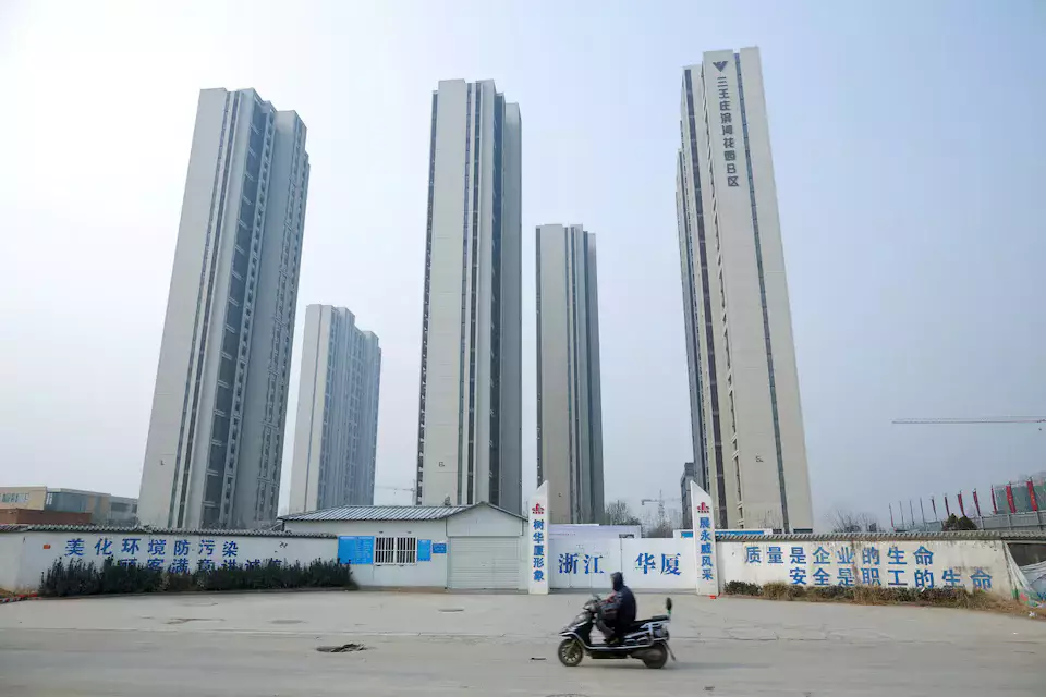Снижение процентов и первоначального взноса: как Китай борется с кризисом недвижимости