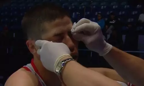 Казахстанский боксер сотворил сенсацию в бою с чемпионом мира и Азии из Узбекистана