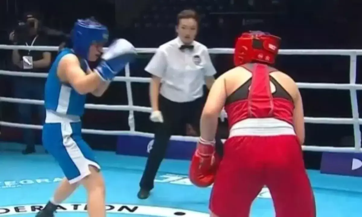 Казахстан и Узбекистан определили финалиста боксерского турнира